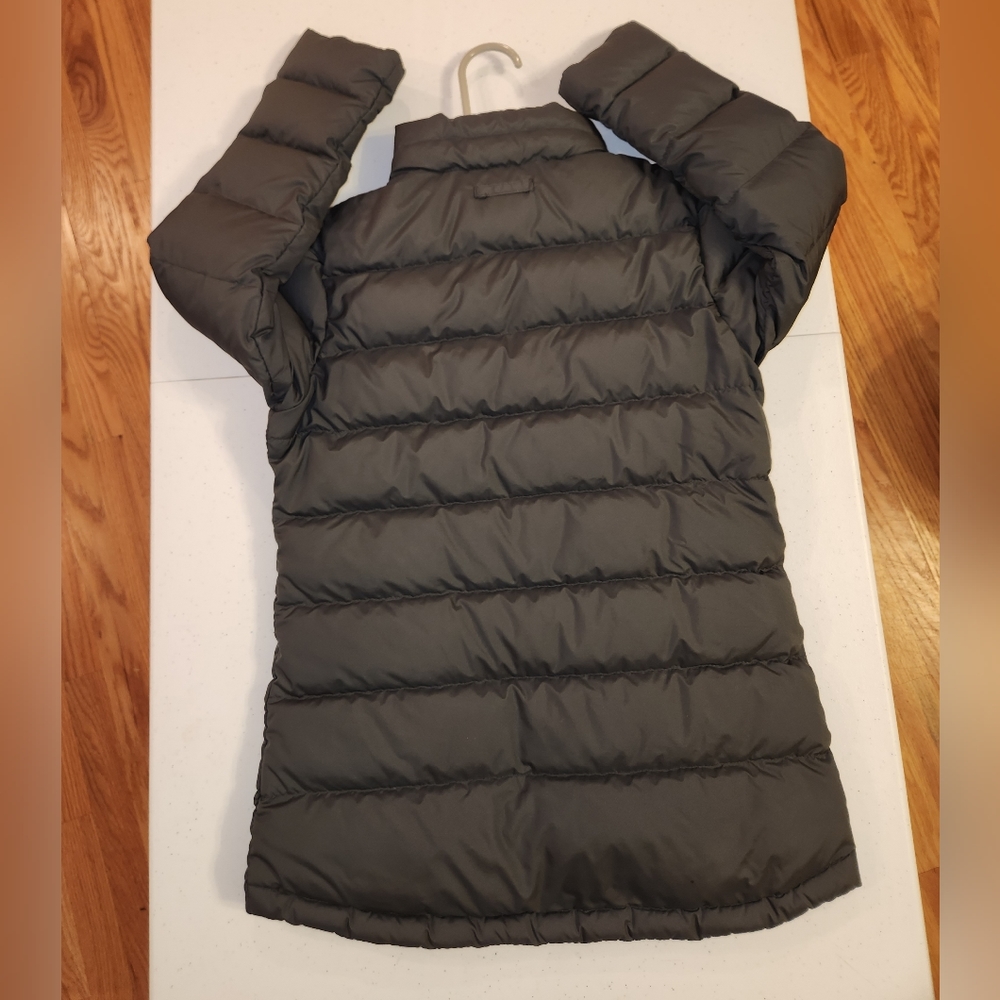 Patagonia Down Sweater Jacket Dark Grey Sz Med Youth - Picture 2 of 8